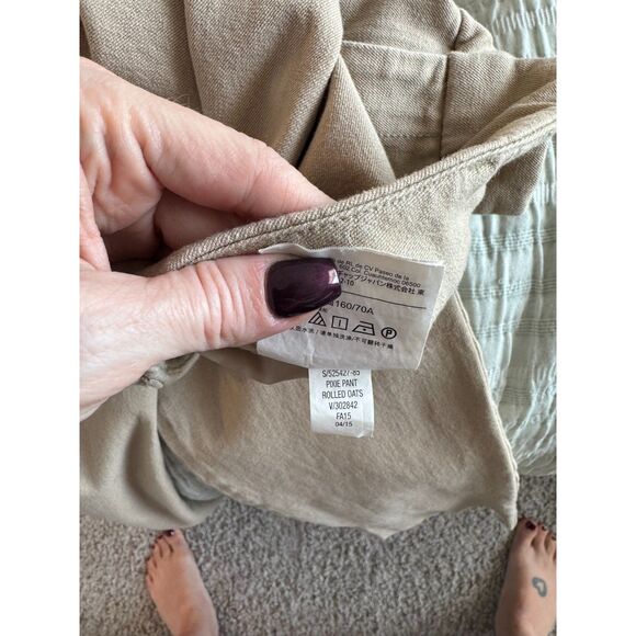 Old Navy Pixie Khaki Pants - Picture 2 of 5